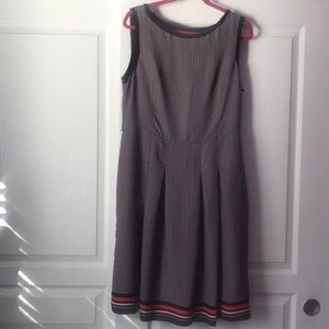 Jones Nee York collection dress